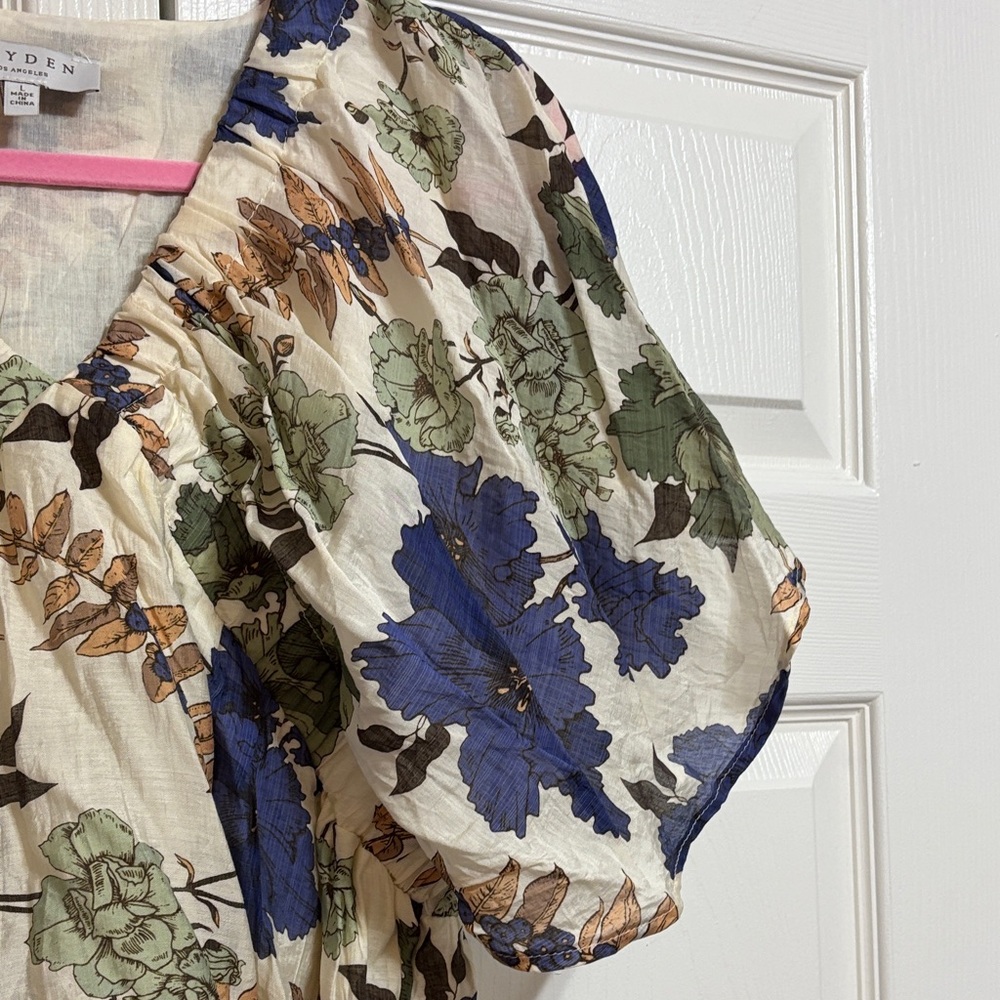 Hayden Women's Floral Blouse - Blue, Green, and Cream - Picture 7 of 13